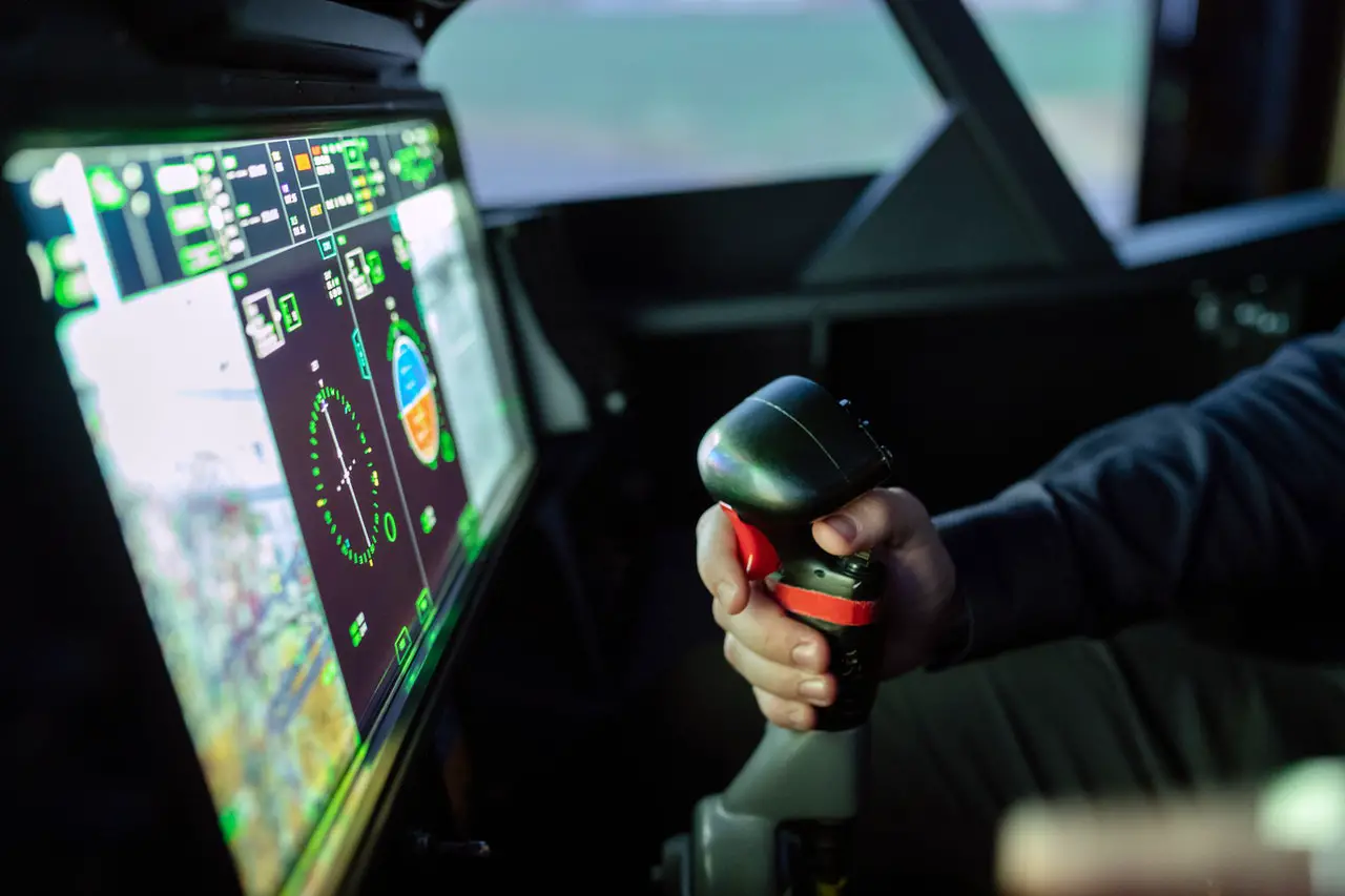 Auburn University Becomes Home to New Motion-base Virtual Reality Flight Simulators