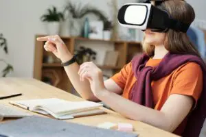 edX Introduces Spark Augmented Reality Courses in Partnership with Meta